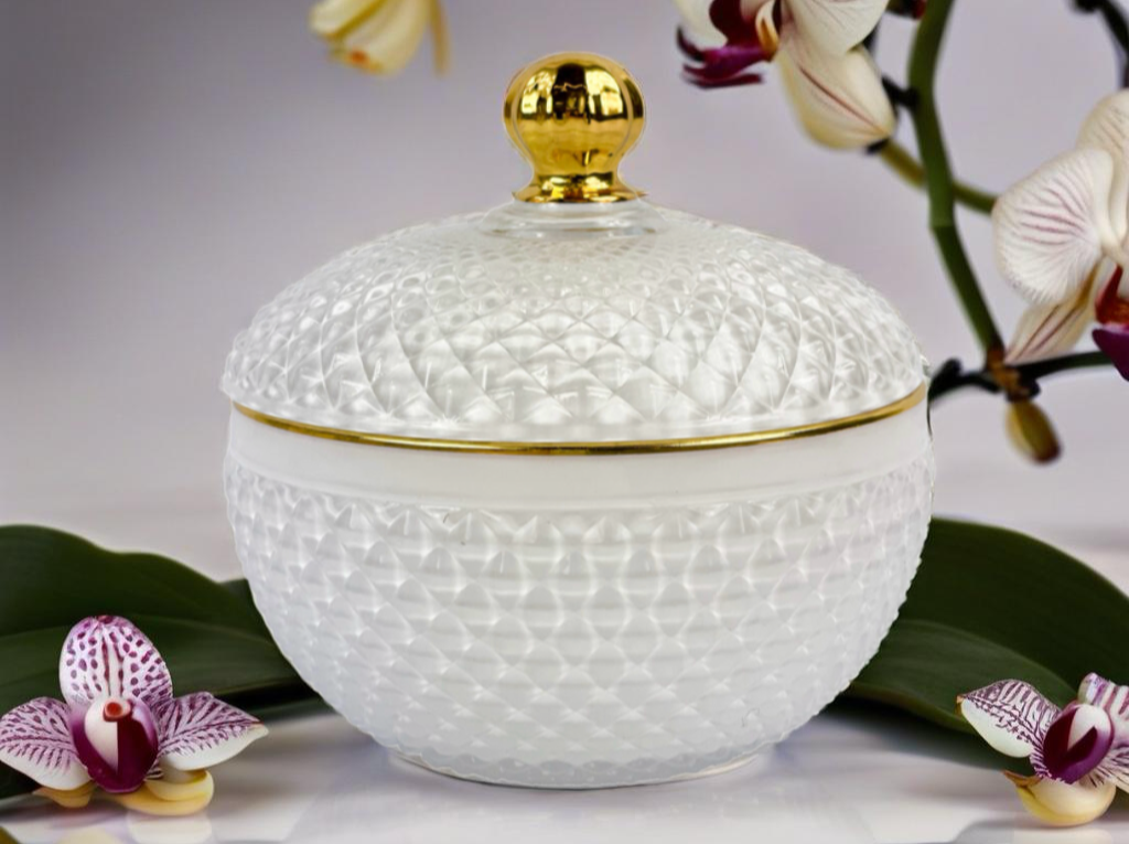 White Italian Vanity Jar Soy Candle 10oz.